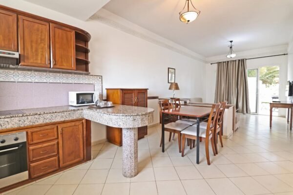 FLAT HOTEL – Image 4