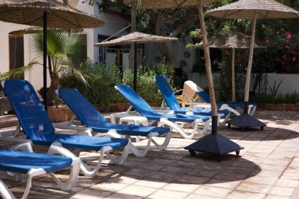 FLAT HOTEL – Image 11