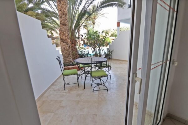 FLAT HOTEL – Image 7