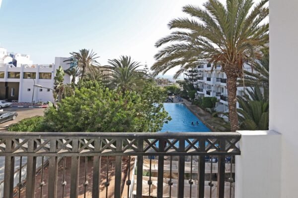 FLAT HOTEL – Image 12