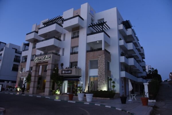GOLDEN BEACH – Image 9